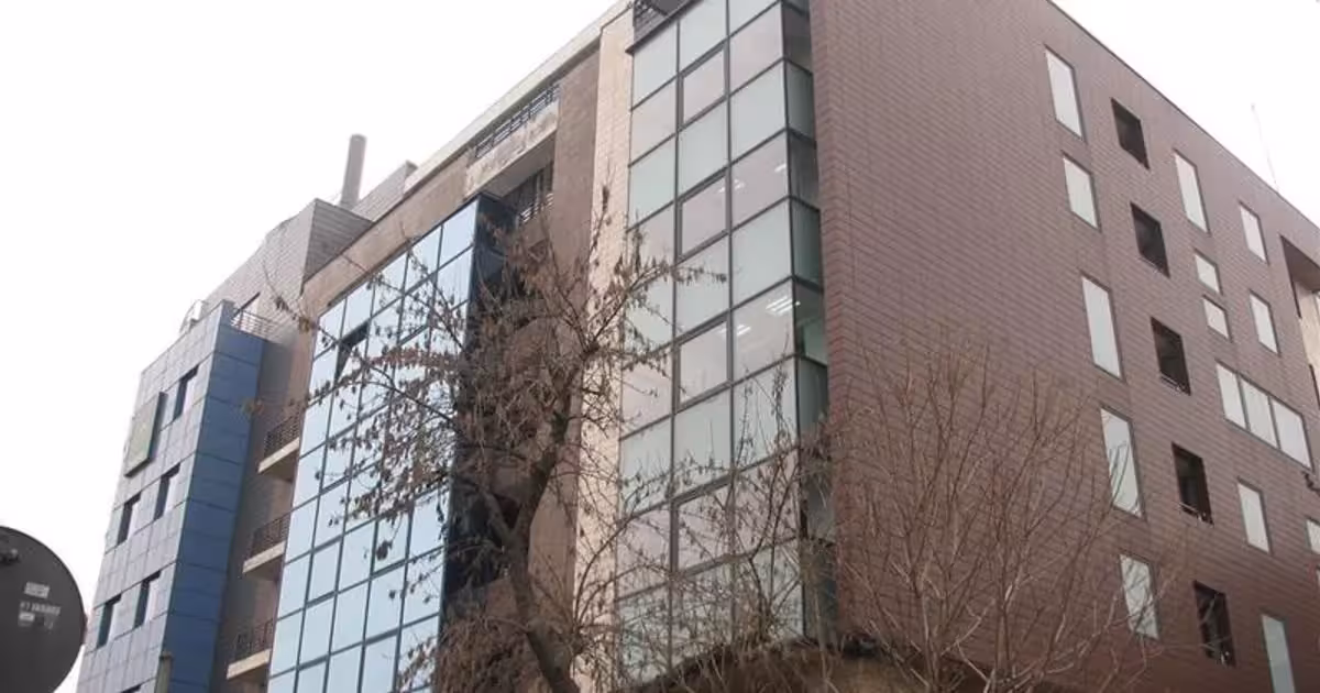 Birou de vânzare de 1,932 mp, în zona Romană, Ultracentral
