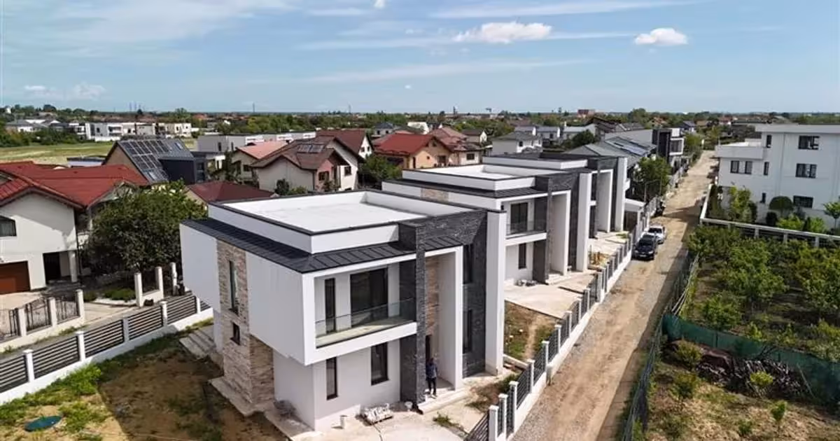 Casă individuală de vânzare cu 5 camere în Corbeanca