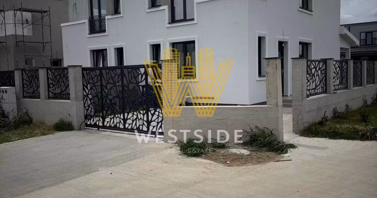 Apartament de vânzare cu 4 camere în Bucovăț (Remetea Mare)