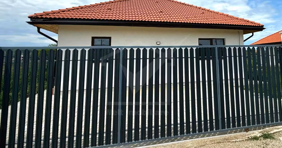 Casă individuală de vânzare cu 4 camere, mobilată în Jucu de Mijloc