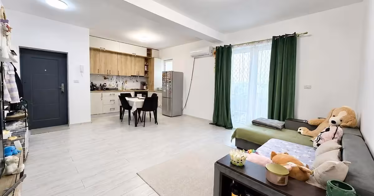 Apartament de vânzare cu 2 camere, mobilat în Giroc