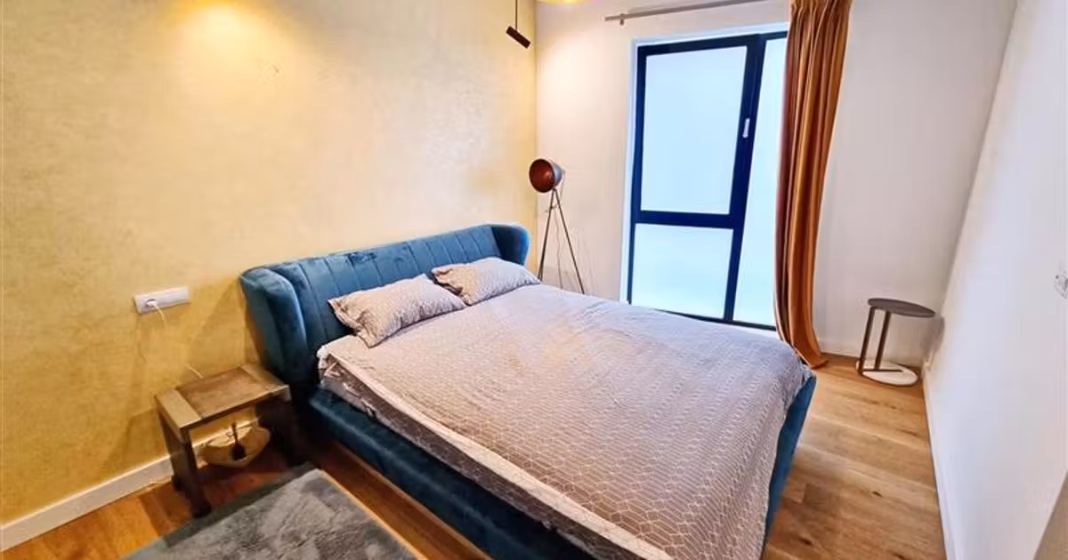 Apartament de vânzare cu 3 camere, mobilat în zona Drumul Poienii, Brașov