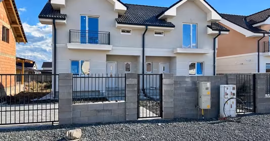 Apartament Cetate
