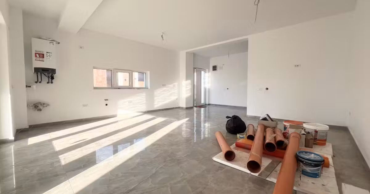 Duplex de vânzare cu 4 camere, mobilat în Giarmata