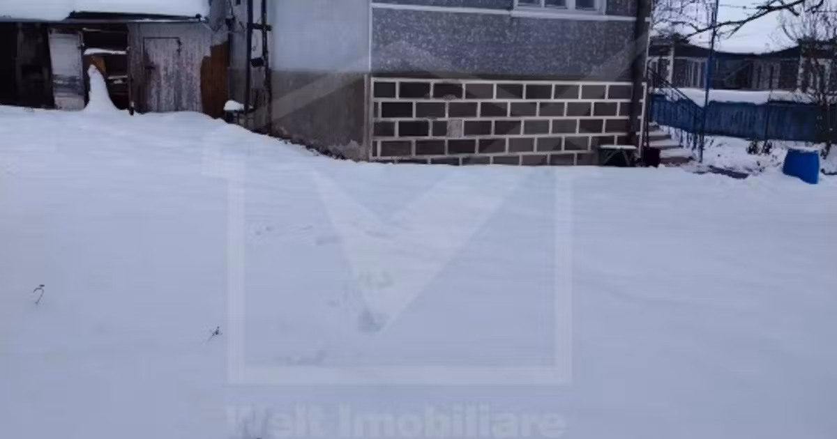 Casă individuală de vânzare cu 2 camere în Vâlcele