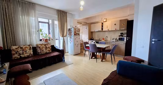 Apartament Dobroești