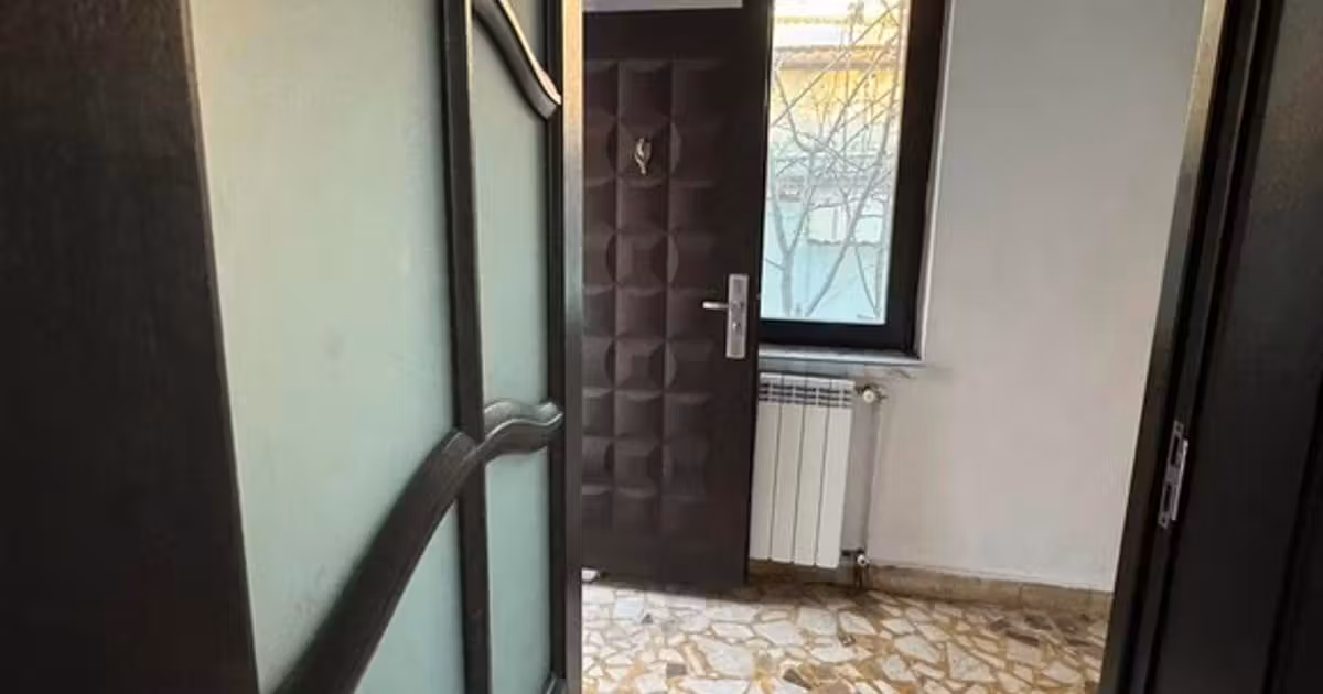 Casă de vânzare cu 6 camere în zona ICIL, Constanța
