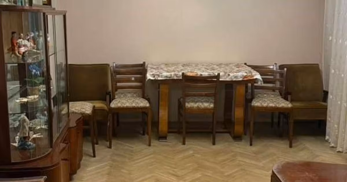 Apartament de vânzare cu 3 camere în zona Vest, Ploiești