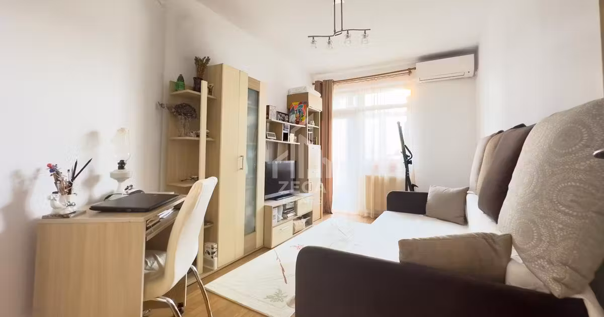 Apartament de vânzare cu 2 camere, mobilat în zona Păcii, Sector 6