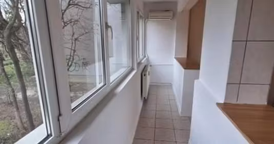 Apartament Titan