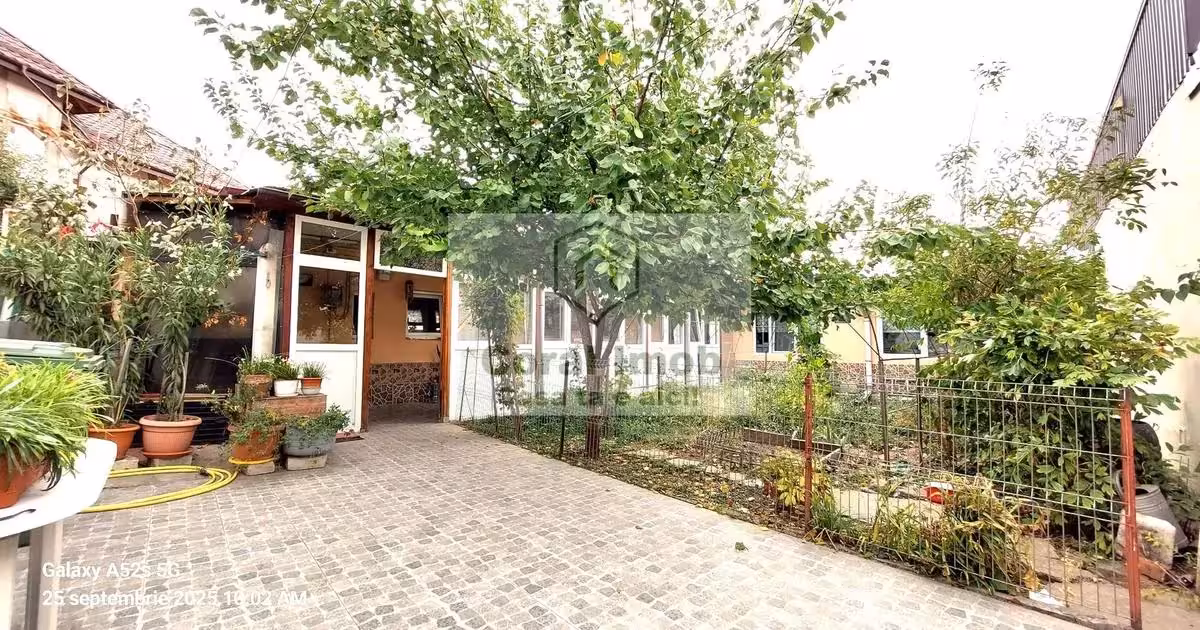 Casă individuală de vânzare cu 4 camere, mobilată în Fundeni