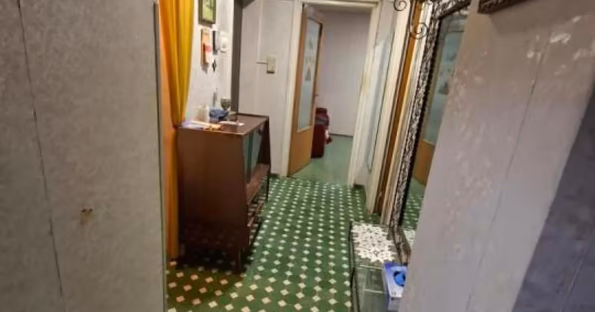 Apartament de vânzare cu 3 camere, mobilat în zona Giurgiului, Sector 4