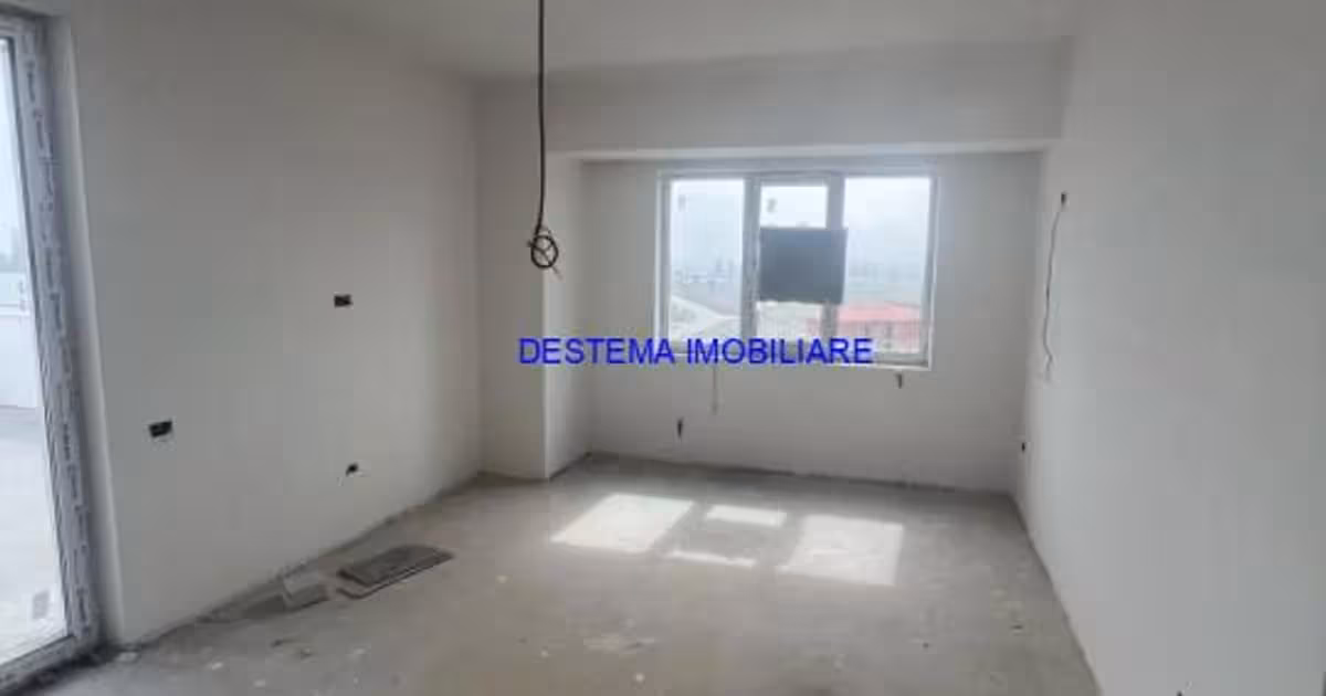 Apartament de vânzare cu 2 camere în zona Km 5, Constanța