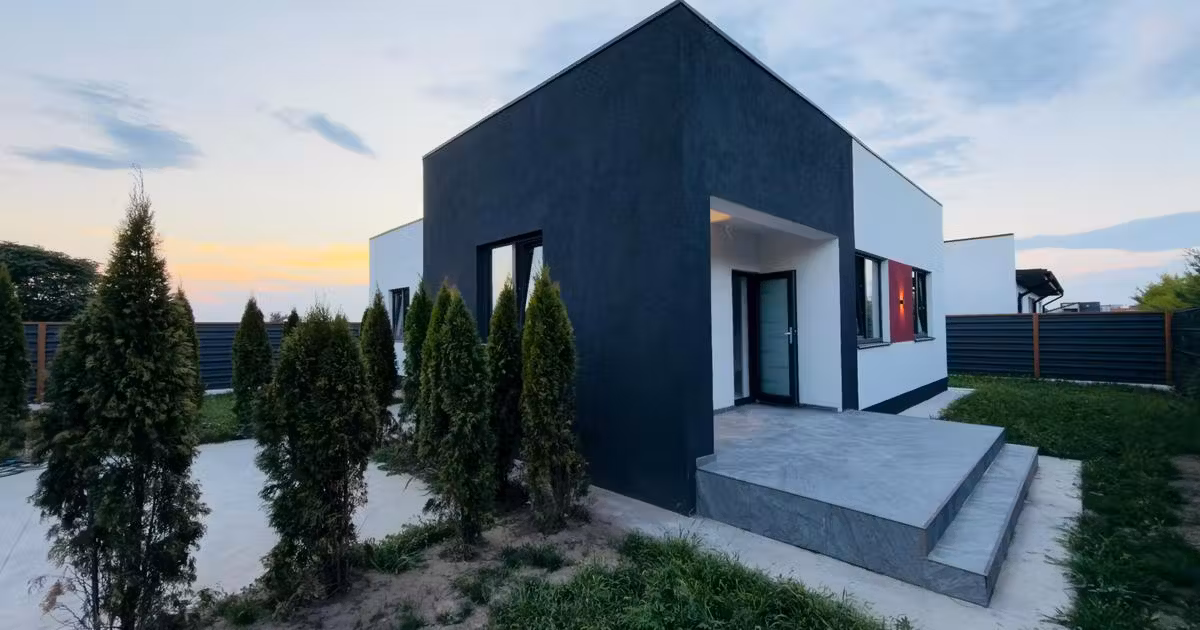Casă individuală de vânzare cu 4 camere în zona Nord, Galați
