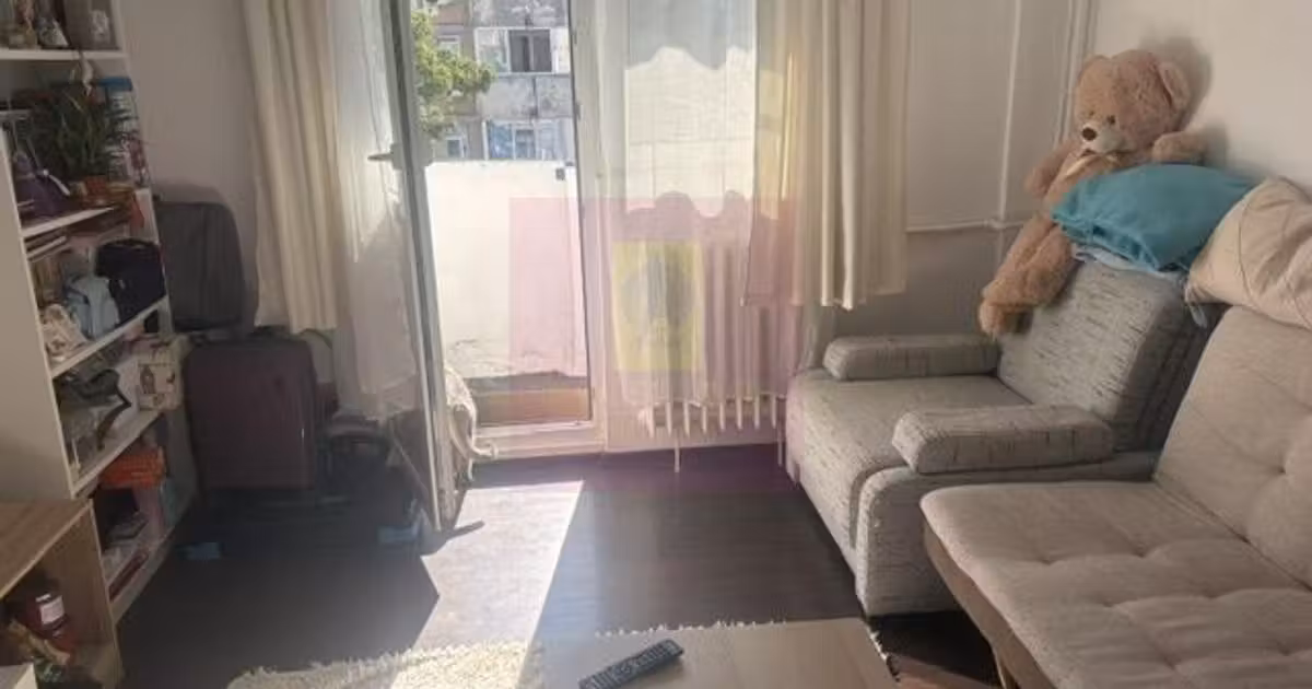 Apartament de vânzare cu 2 camere, mobilat în zona Lujerului, Sector 6