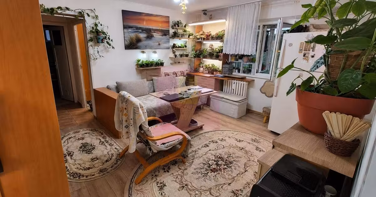 Apartament de vânzare cu 3 camere, mobilat în zona Brâncoveanu, Sector 4