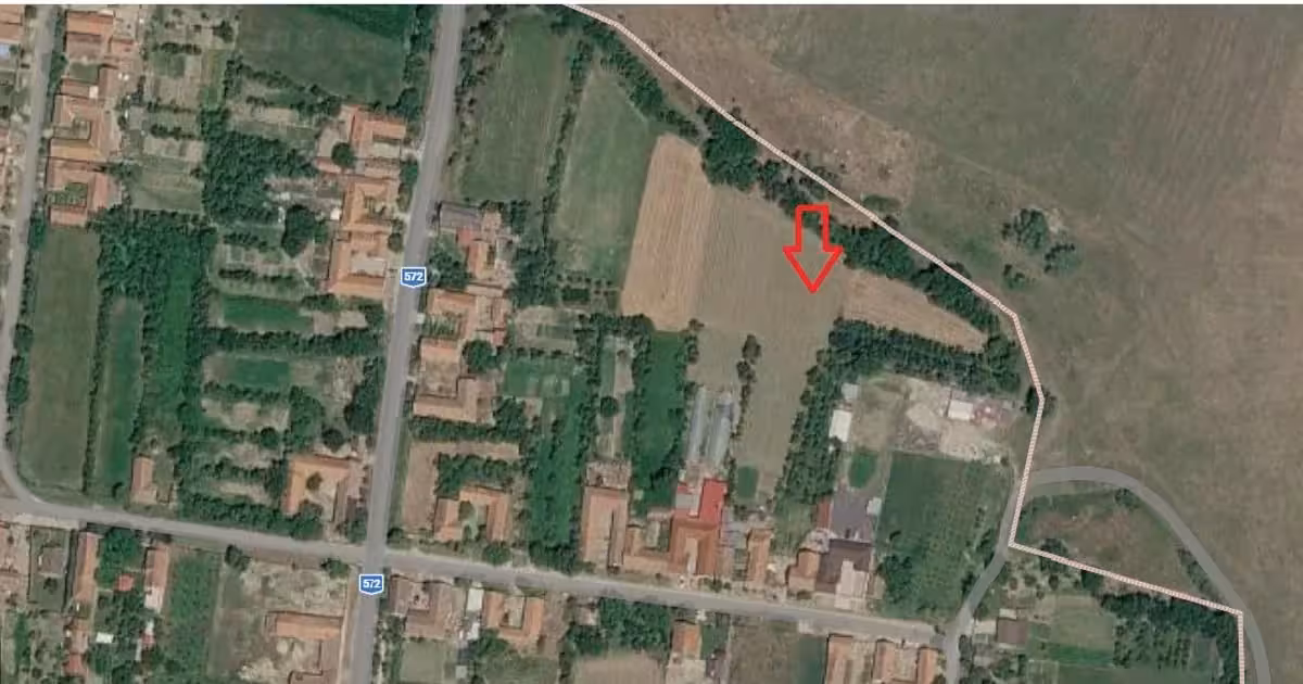 Teren Construcții intravilan de vânzare de 1507 mp, în Hitiaș