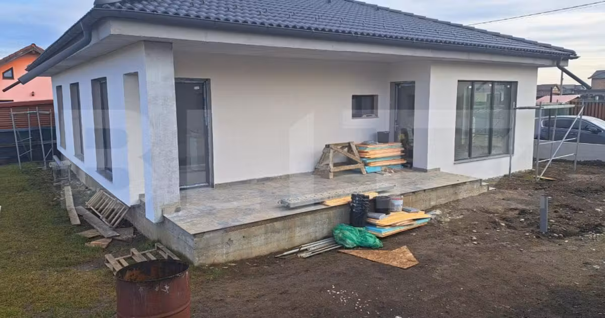 Casă individuală de vânzare cu 4 camere în Bod