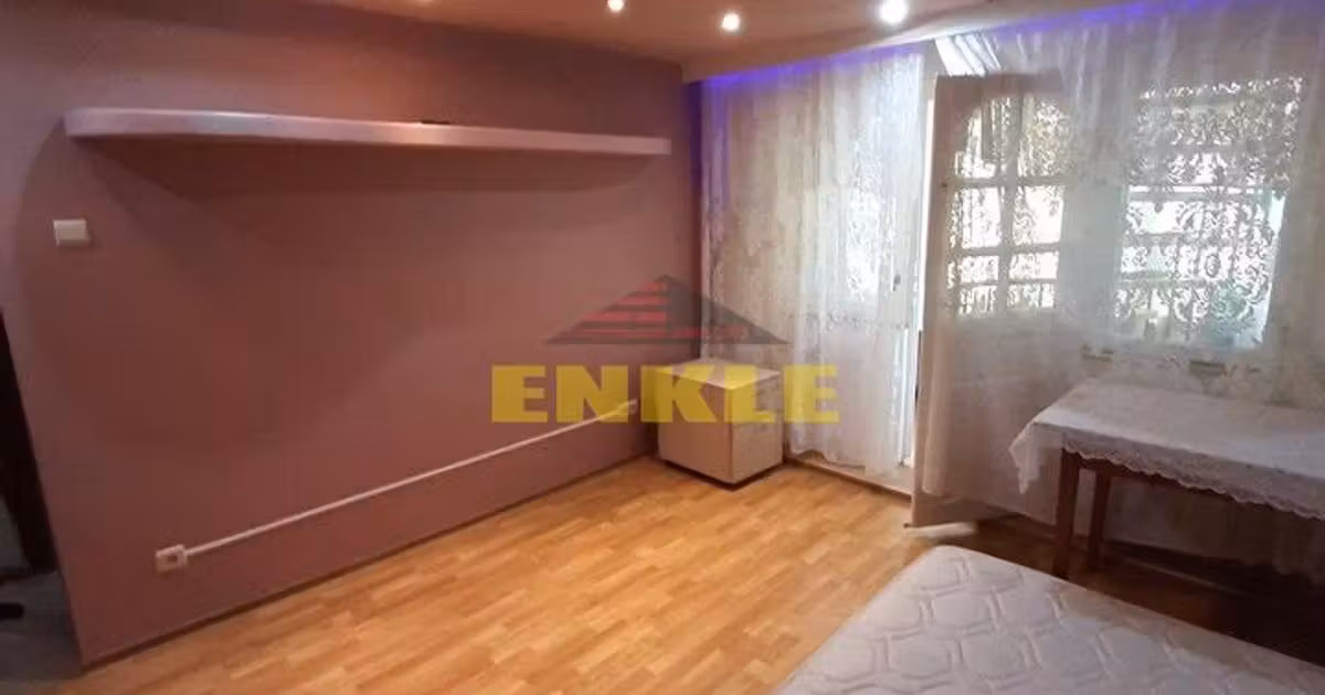 Apartament de vânzare cu 2 camere în zona Central, Botoșani