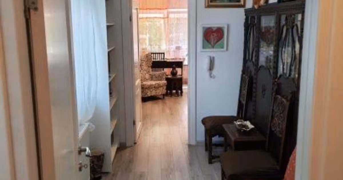 Apartament de vânzare cu 2 camere, mobilat în zona Moșilor, Sector 2
