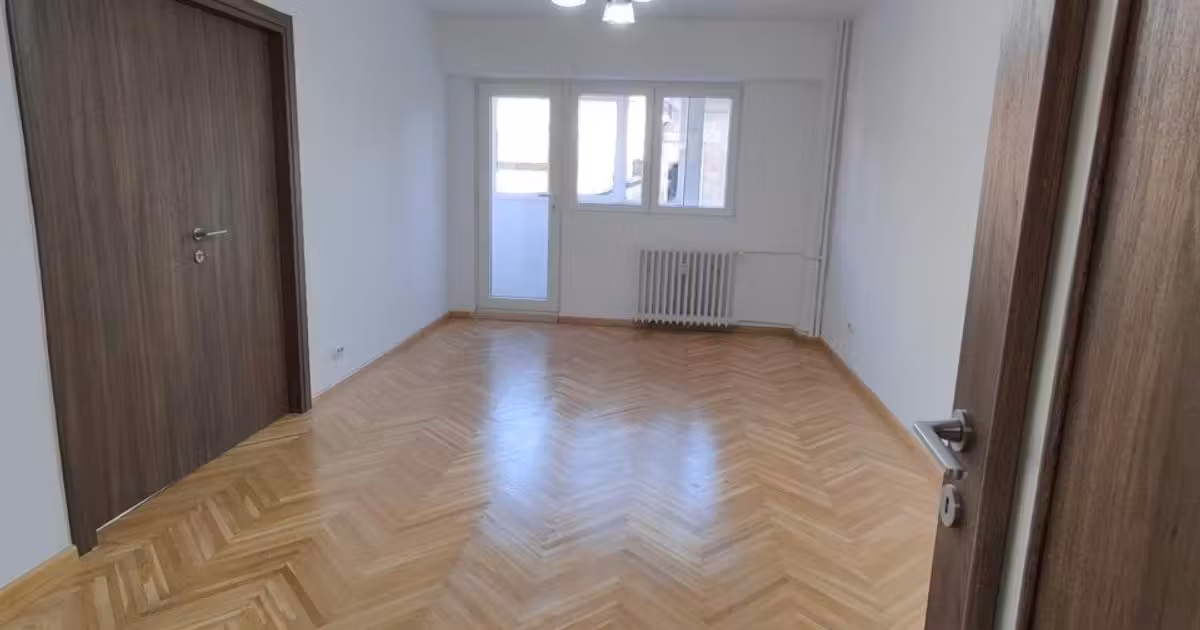 Apartament de vânzare cu 3 camere în zona Dorobanți, Sector 1
