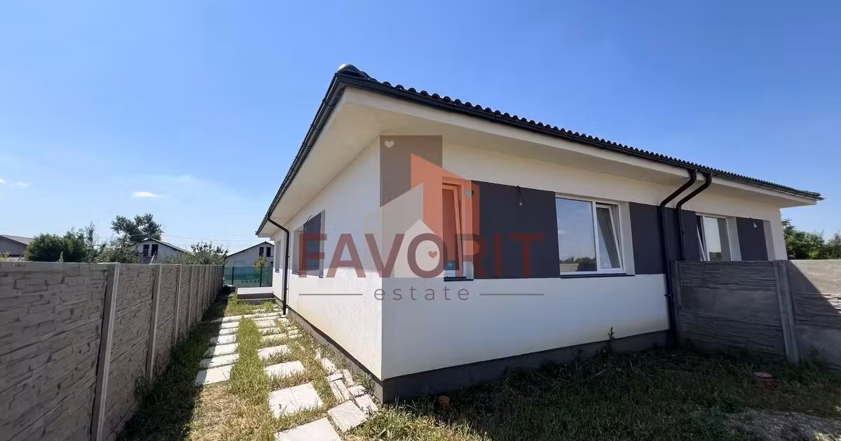 Duplex de vânzare cu 3 camere în Bucovăț (Remetea Mare)