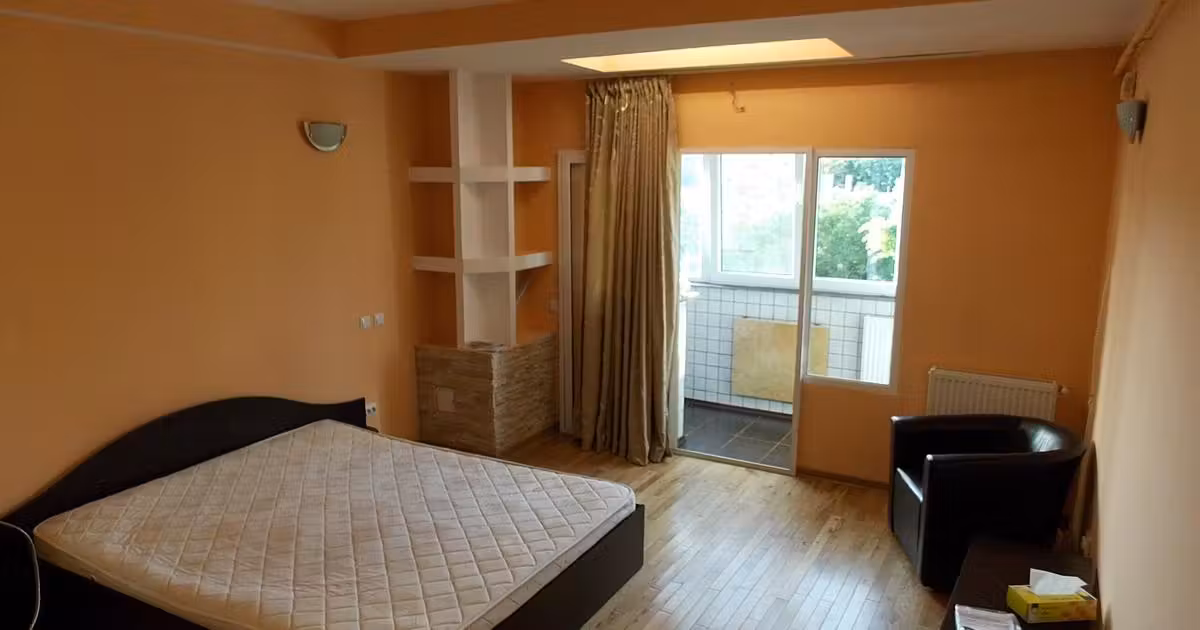 Garsonieră de vânzare în zona Unirii, Sector 3