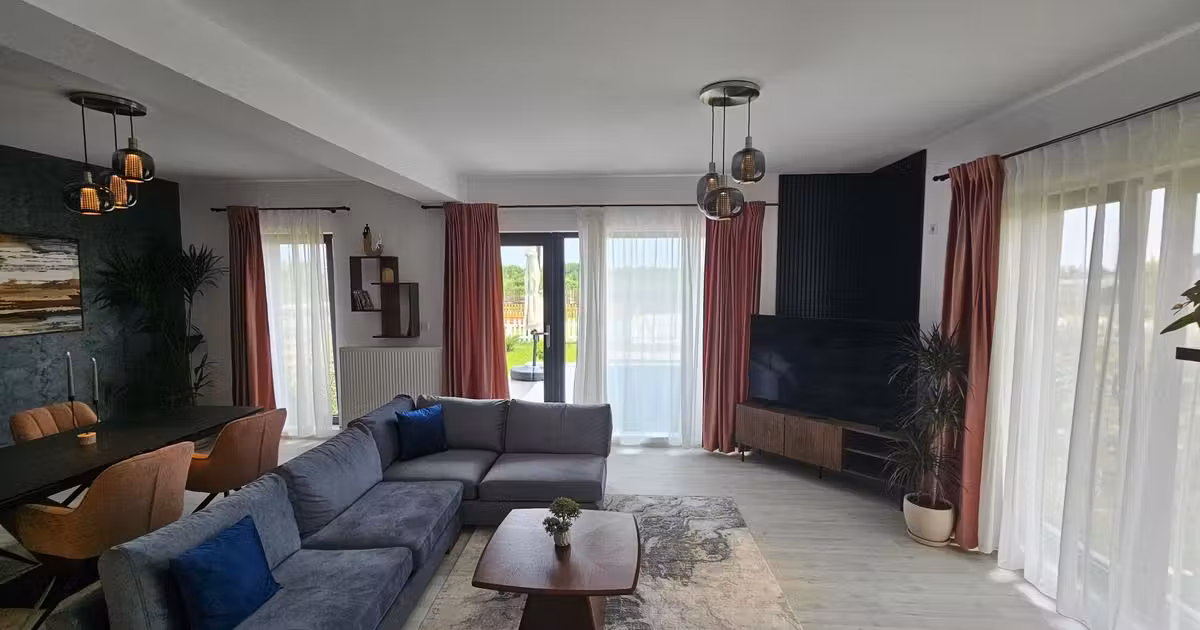 Duplex de vânzare cu 5 camere în Otopeni