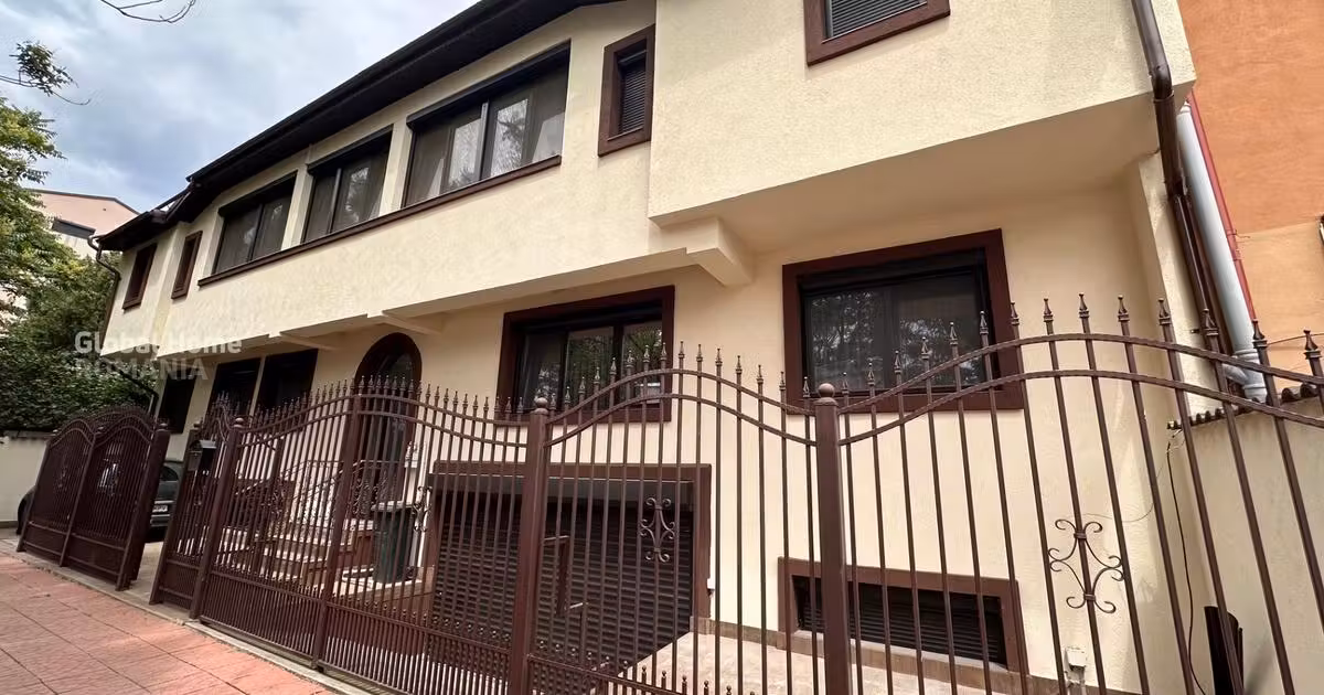Casă individuală de vânzare cu 10 camere, mobilată în zona Eminescu, Sector 2