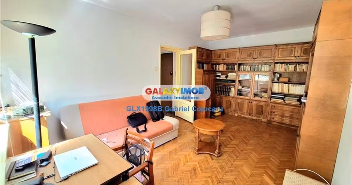 Apartament de vânzare cu 3 camere în zona Baba Novac, Sector 3