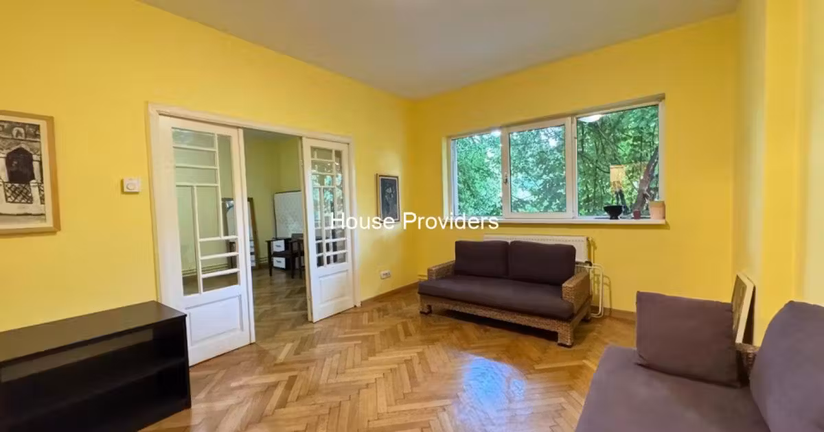 Apartament de vânzare cu 3 camere, mobilat în zona Unirii, Sector 3