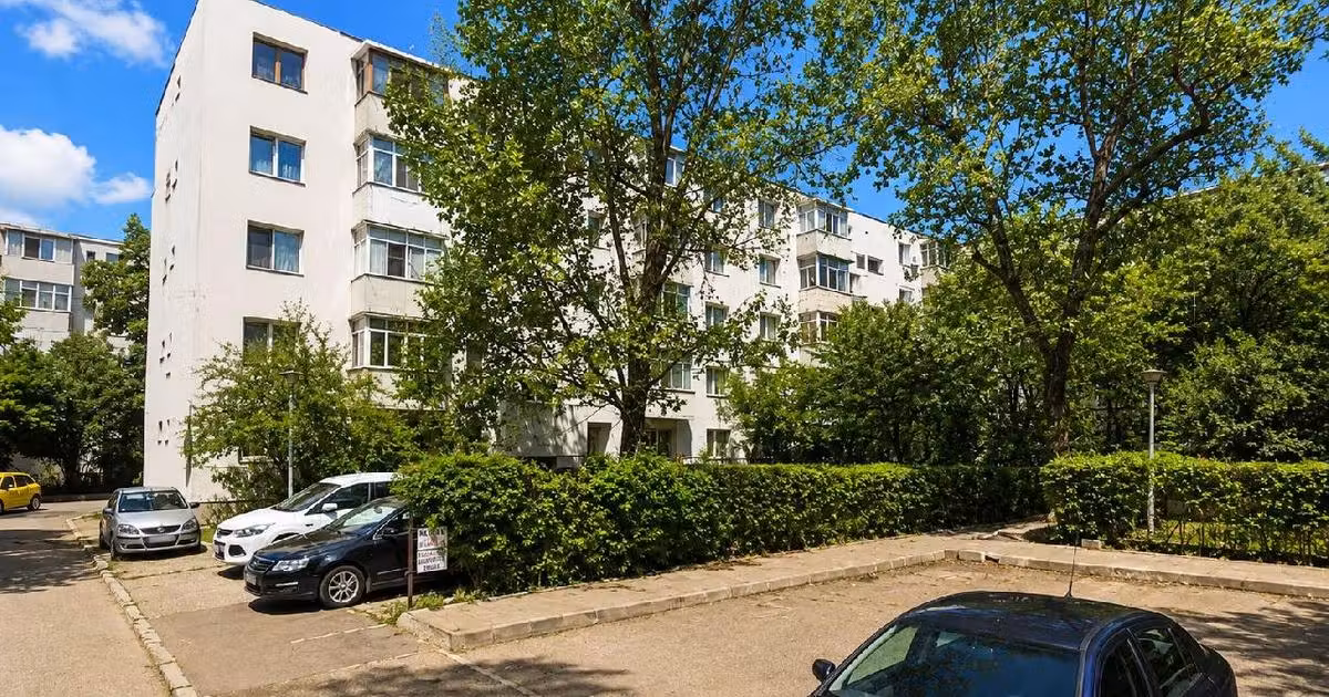 Apartament de vânzare cu 4 camere în zona Alexandru cel Bun, Iași