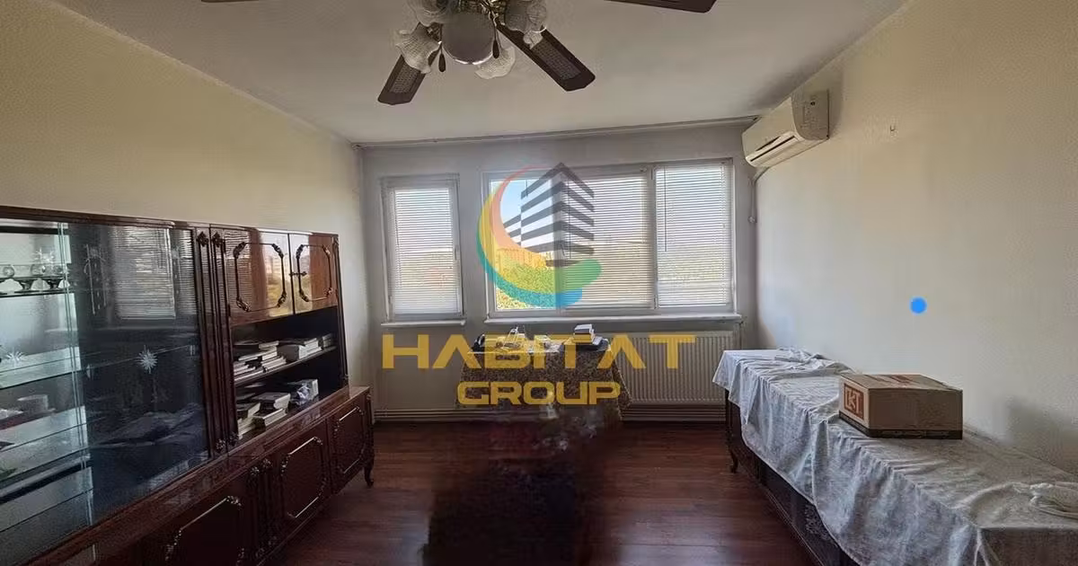 Apartament de vânzare cu 3 camere în zona Brâncoveanu, Sector 4