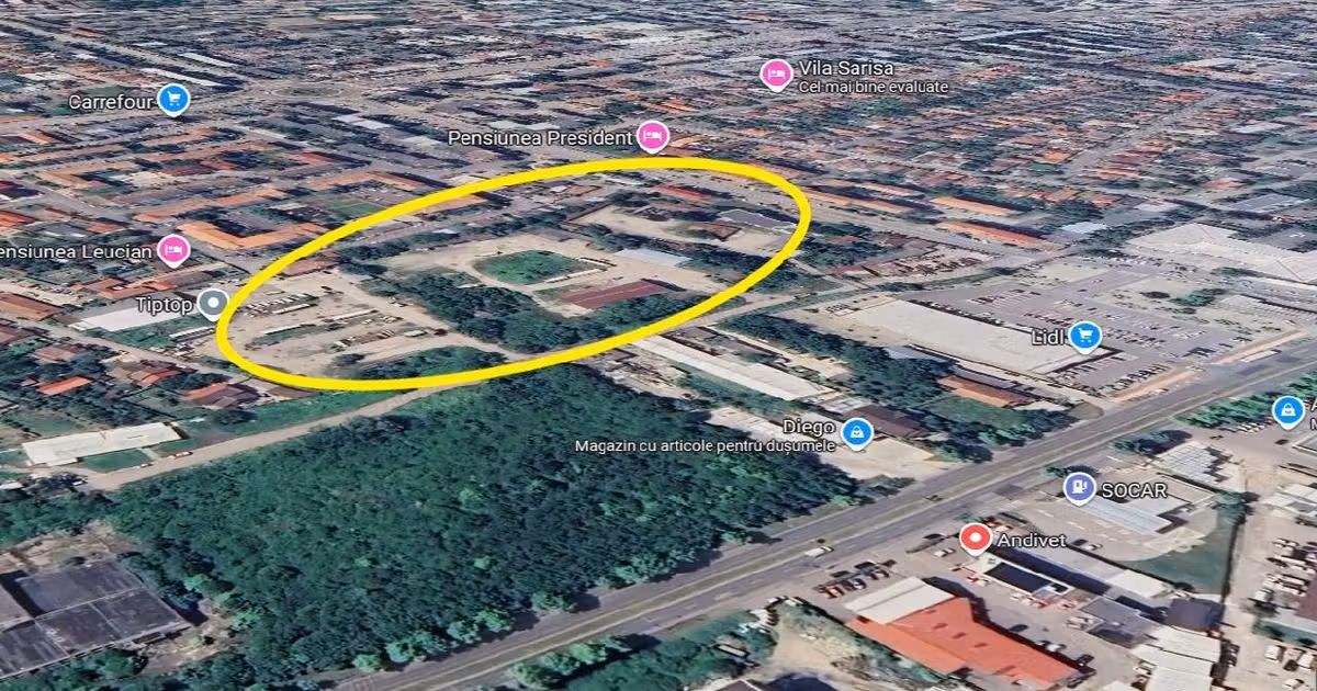 Spațiu comercial · 1000 m², Sud, Deva