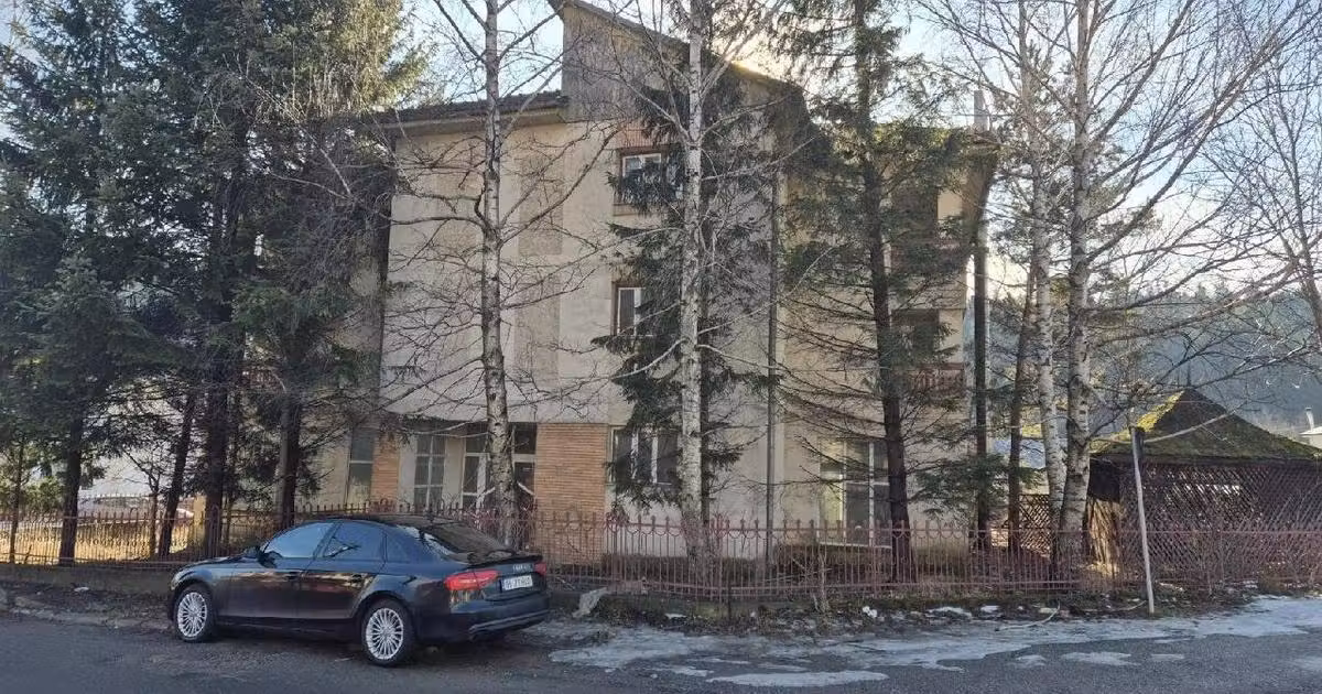 Hotel/Pensiune de vânzare de 979 mp, în Soveja