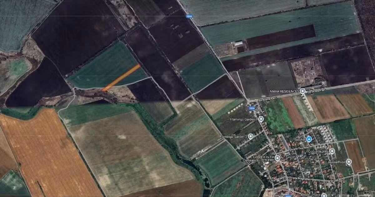 Teren agricol intravilan de vânzare de 7000 mp, în Ostratu