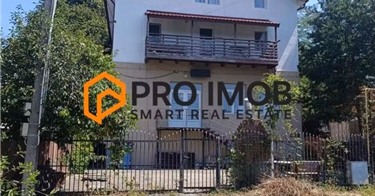 Casă individuală de vânzare cu 8 camere, mobilată în Lunca Frumoasă
