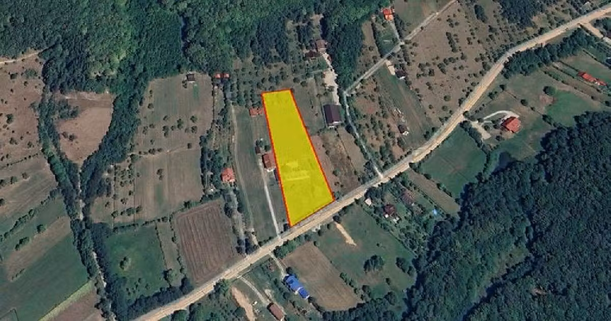 Teren Construcții intravilan de vânzare de 7200 mp, în Zăbala