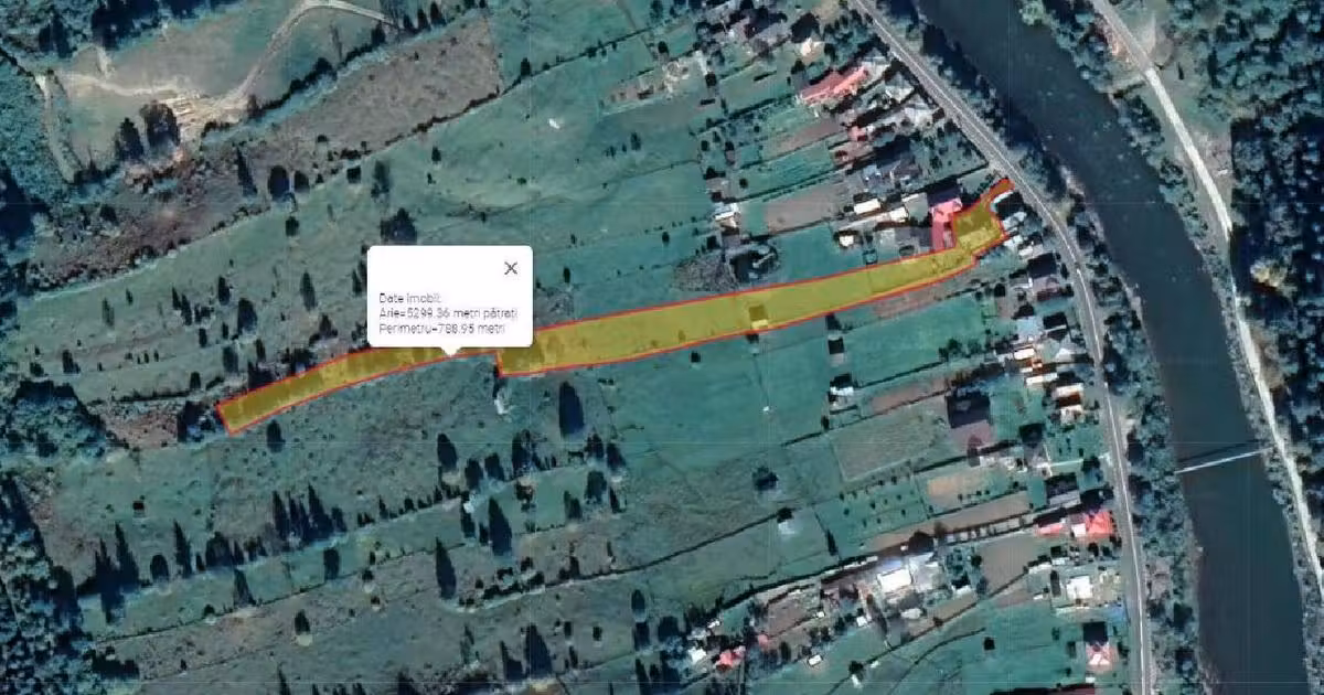 Teren Construcții intravilan de vânzare de 5301 mp, în Crucea