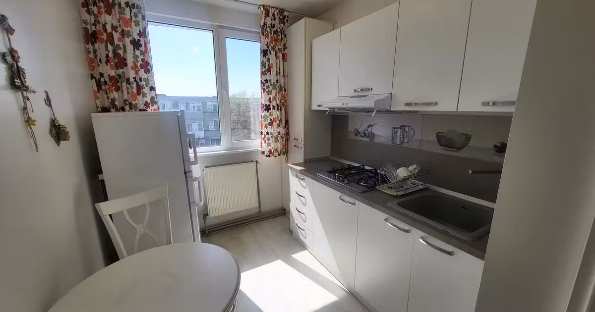 Apartament de vânzare cu 2 camere în zona Țiglina 1, Galați