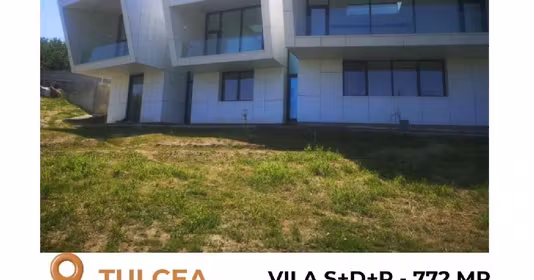 Spațiu comercial Est