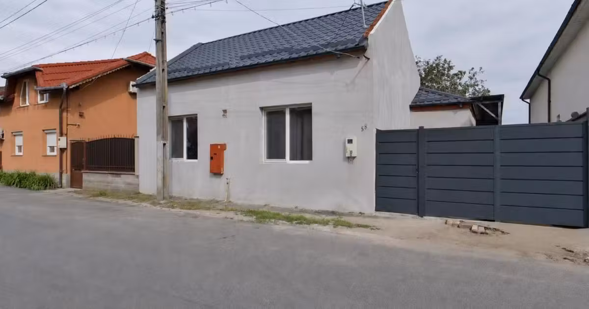 Casă individuală de vânzare cu 4 camere, mobilată în zona Grădiște, Arad