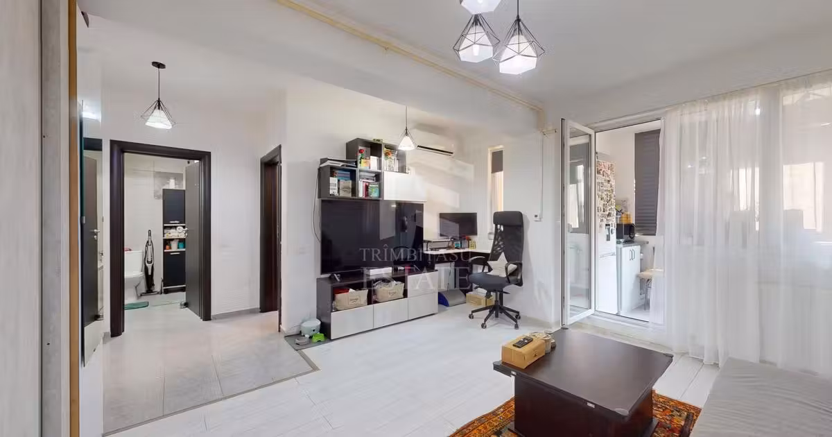 Apartament de vânzare cu 2 camere, mobilat în Chiajna