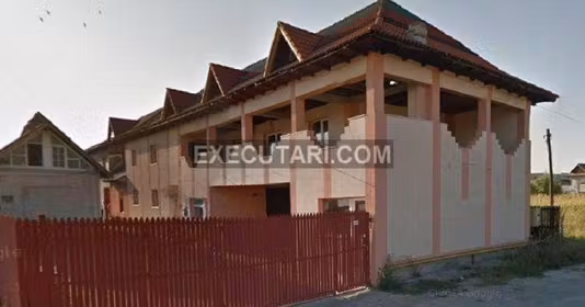 Casă Mărăcineni