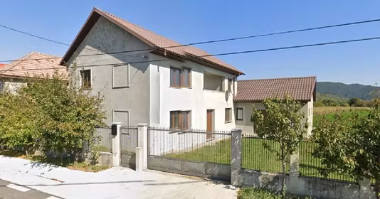 Casă Negrilești