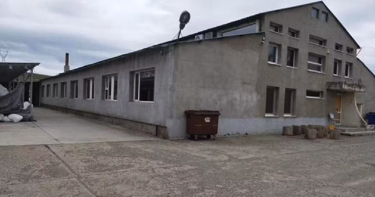 Spațiu industrial de vânzare 1100 mp în zona Nord, Piatra-Neamț