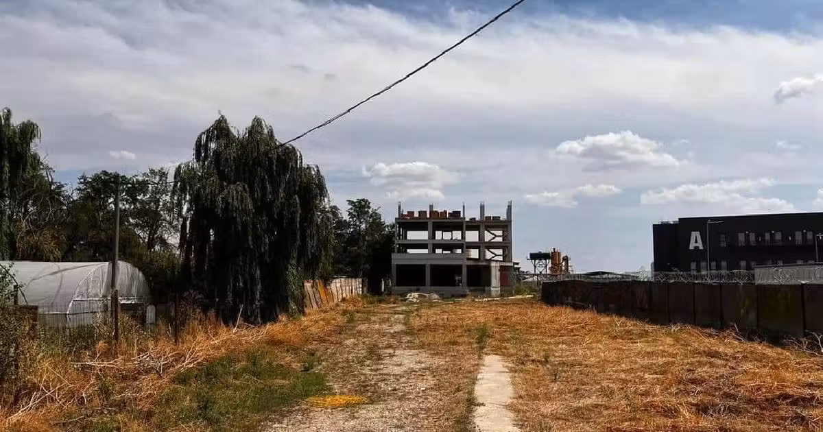 Spațiu industrial de vânzare 2589 mp în Popești-Leordeni