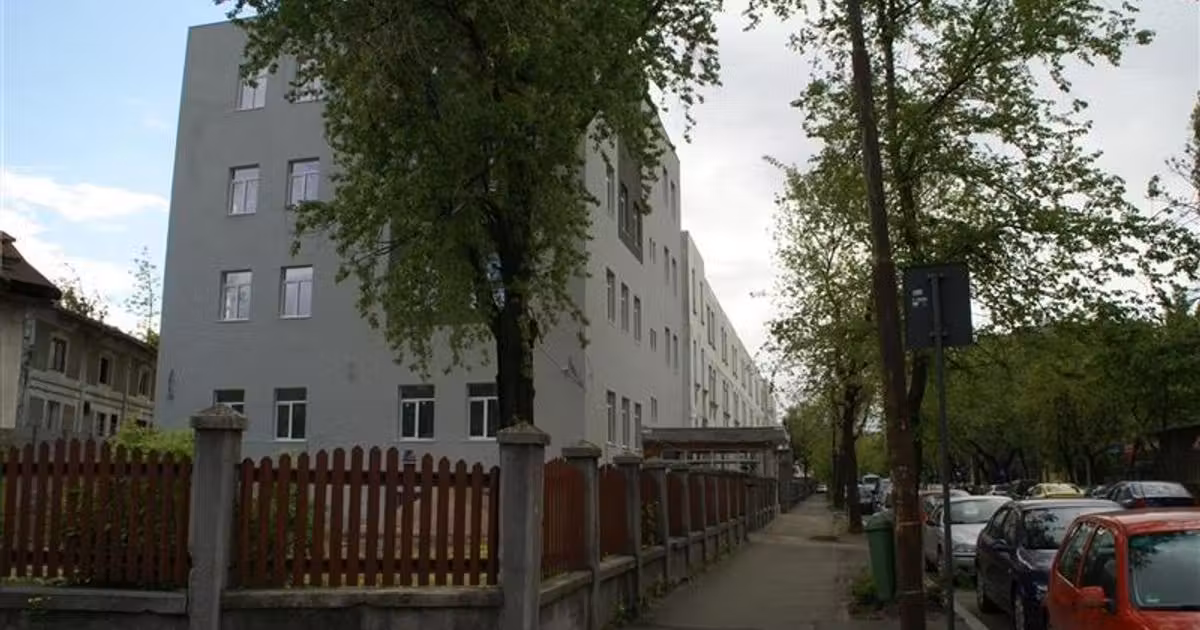 Birou de vânzare de 16,000 mp, în zona Viilor, Sector 5