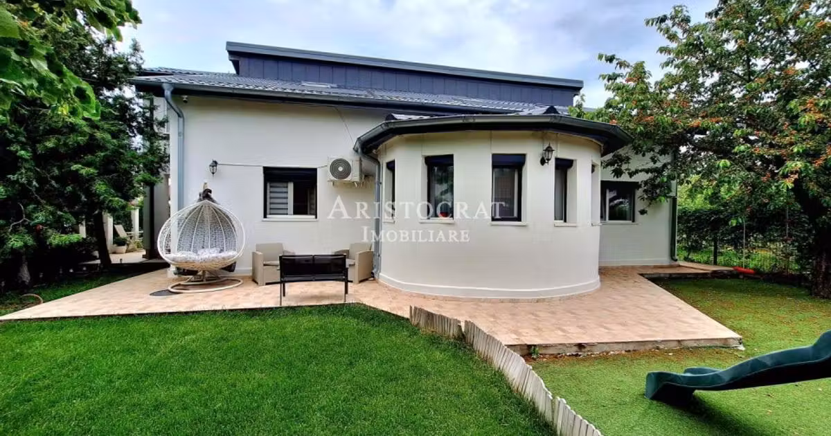 Casă de vânzare cu 6 camere în Corbeanca