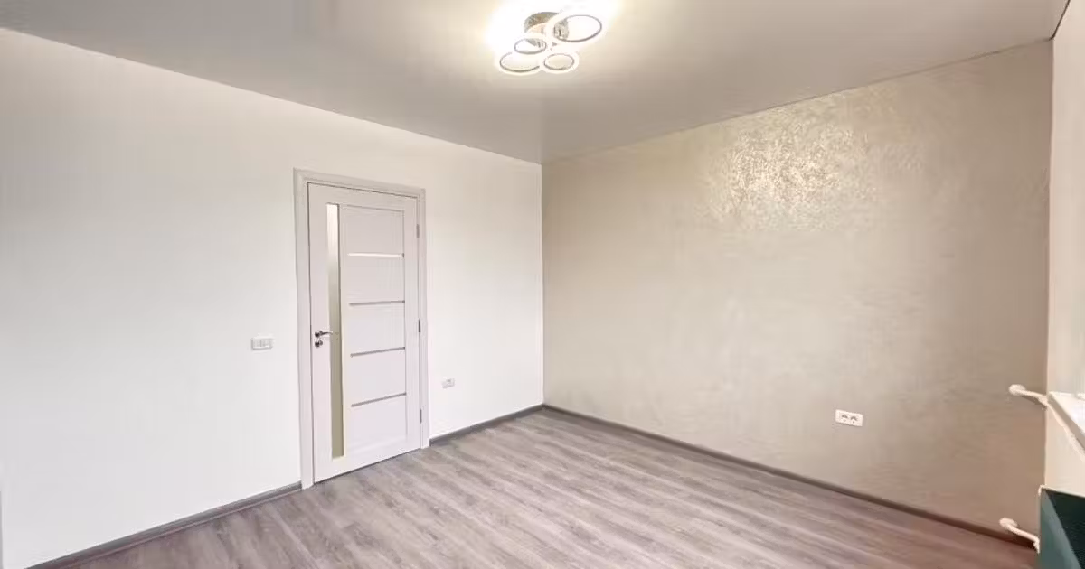 Garsonieră de vânzare în zona CET, Constanța